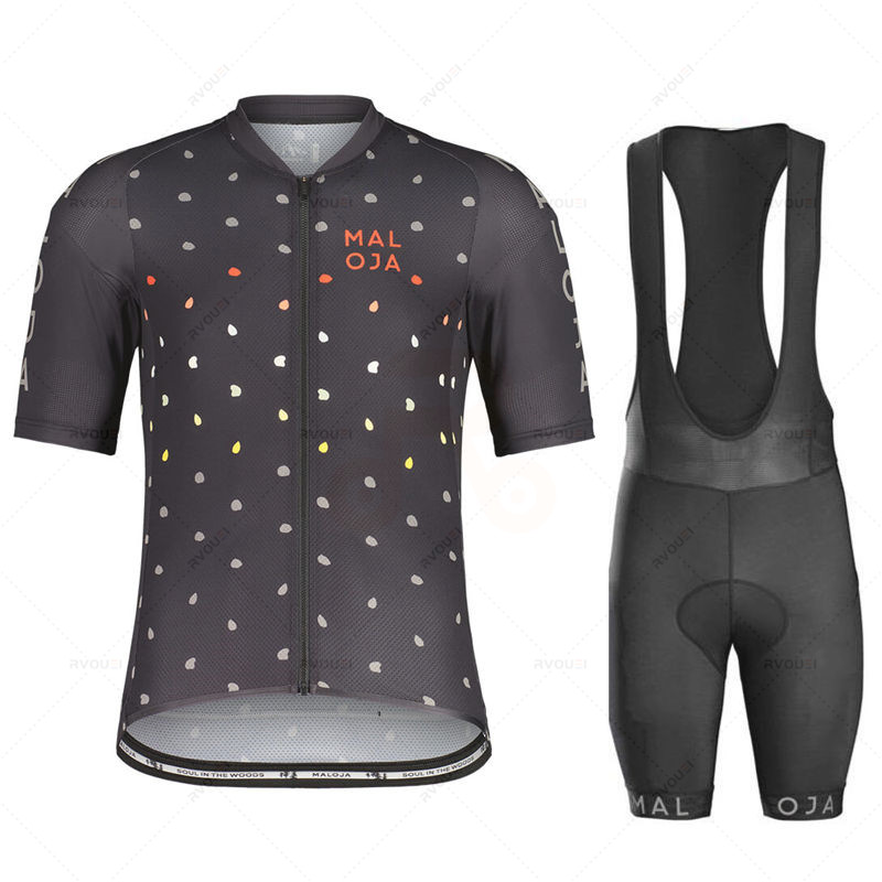 مجموعة ملابس ركوب الدراجات بأك - مراجعة Cycling Gear Sale وسعره