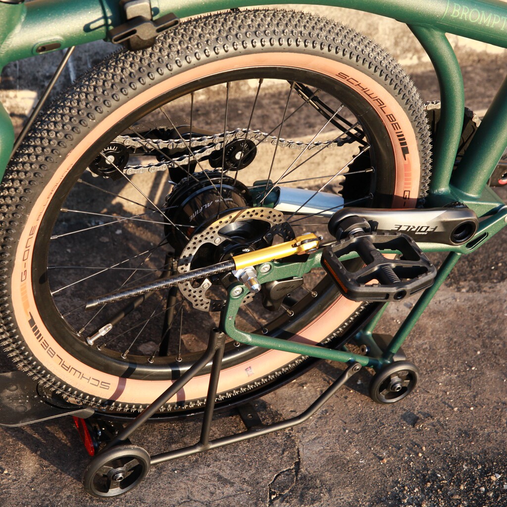 مسند جانبي من ألياف الكربون من - مراجعة Bicycle Kickstand وسعره